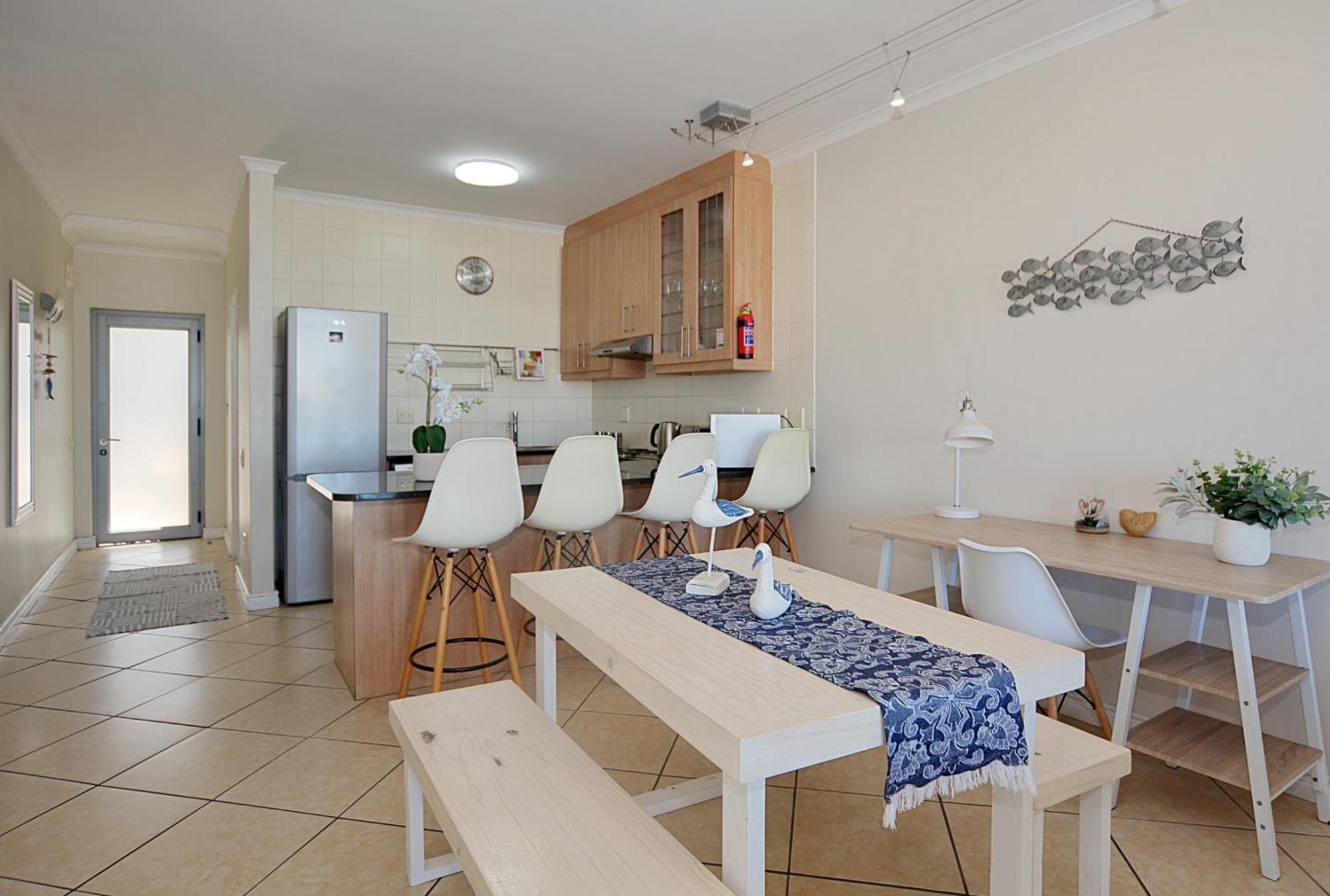 Seaside Bliss Big Bay Apartment
